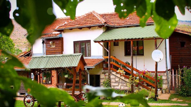 Mountain Home Shoom